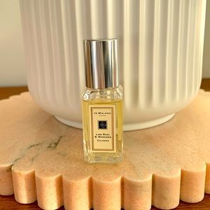 Jo Malone Lime Basil & Mandarin Cologne. Newer used size 9ml.